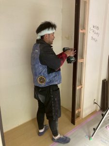クローゼット制作中